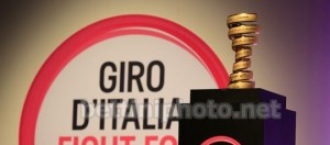Giro d`Italia małe