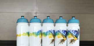 Astana uhonoruje Scarponiego specjalnymi bidonami