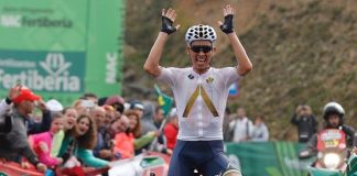 Vuelta a Espana 2017: Denifl najlepszy na szczycie Machucos, straty Froome’a!