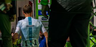 Giro d’Italia 2018: Christopher Froome zaczyna od kraksy