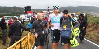 Dylan van Baarle wycofuje się z Vuelty