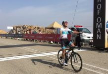 Tour of Oman 2019: Triumf Lutsenki na królewskim etapie