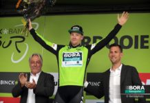 BinckBank Tour 2019: Bennett o włos przed Groenewegenem
