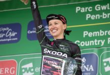 Katarzyna Niewiadoma na dłużej w Canyon//SRAM!