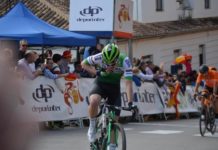 Vuelta a Andalucía 2020: Gonzalo Serrano utarł nosa faworytom w Iznájar