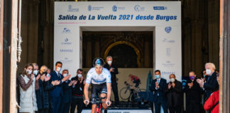 Start Vuelta a España 2021 z wnętrza Katedry w Burgos