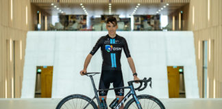 Vuelta a España 2021: Romain Bardet na czele grupy Team DSM
