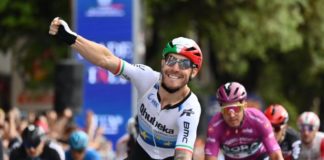 Giacomo Nizzolo wyofuje się z Giro d’Italia