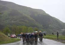 Giro d’Italia 2021: Wyniki wtorkowych testów na COVID-19 w bańce wyścigu negatywne
