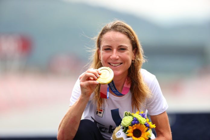 E7WzSCXWYAEhCq1 Annemiek van Vleuten