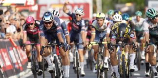 GP de Denain 2021: Wygrana Philipsena. „Kwiato” doścignięty przez peleton 300 metrów przed metą!