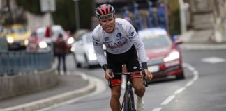 João Almeida wypada z Giro d’Italia po pozytywnym wyniku testu na covid-19!