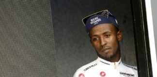 Giro d’Italia 2022: Biniam Girmay przewieziony do szpitala