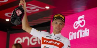 Giulio Ciccone: „Pokazałem, że ciągle jestem w grze” giulio ciccone giro d'italia 2022 podium