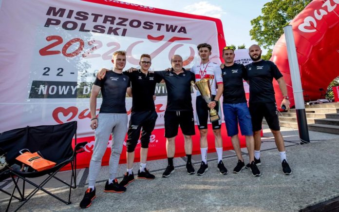 Damian Papierski Voster ATS Team