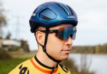 Wout van Aert zmienia kask