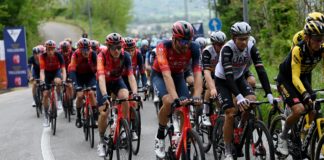 Filippo Ganna wycofał się z Giro d’Italia po pozytywnym wyniku testu na koronawirusa