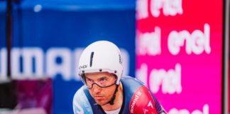 Giro d’Italia 2023: Domenico Pozzovivo i Mads Würtz Schmidt poza wyścigiem
