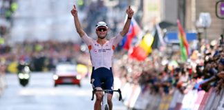 Glasgow 2023: Mathieu van der Poel zdobywcą tęczy na szosie!