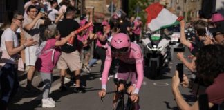 Dyrektor Giro d’Italia o dzikich kartach: „Decyzja zostanie podjęta po 26 marca”