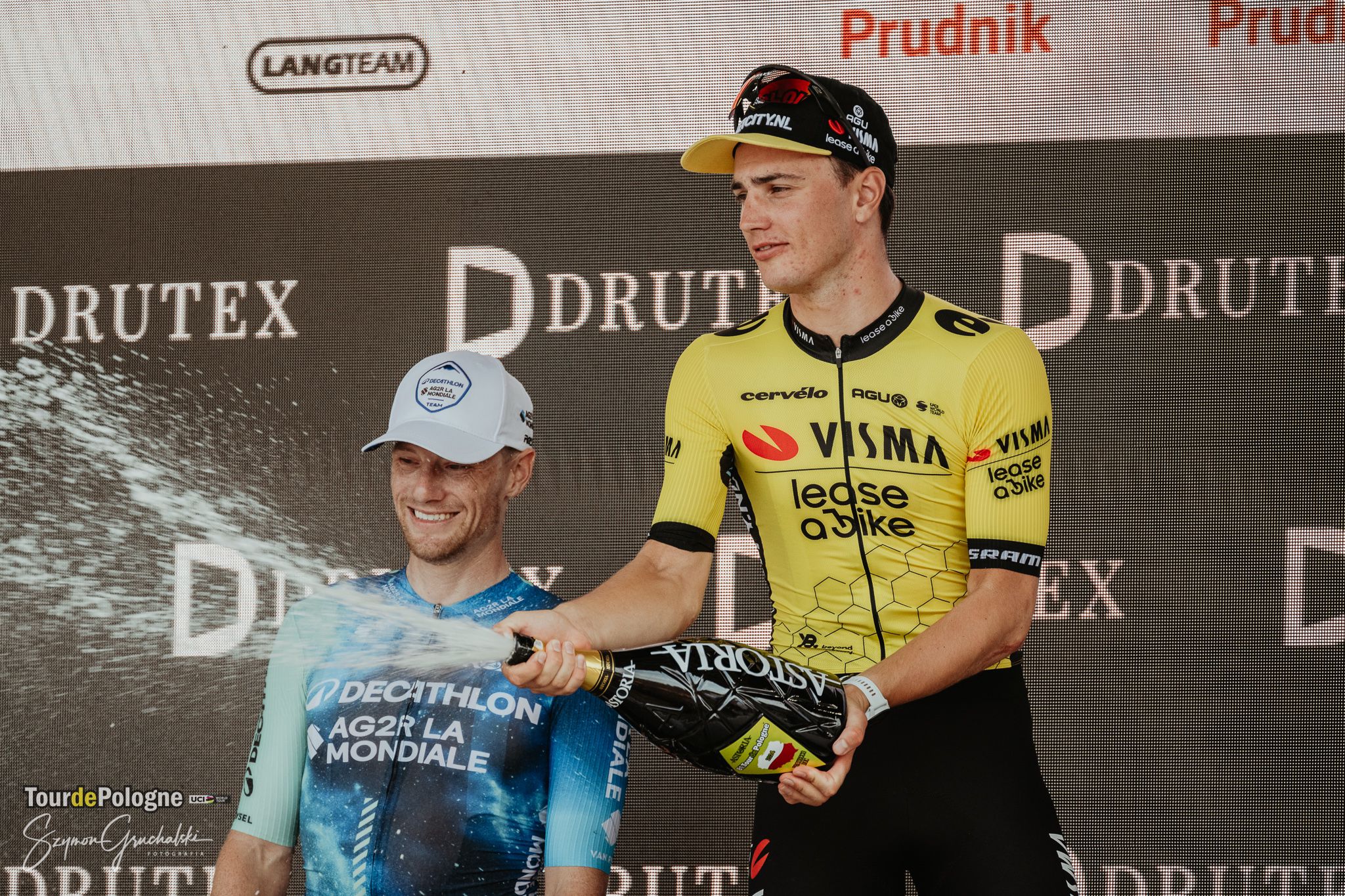 Media: Olav Kooij przejdzie do Decathlon AG2R La Mondiale Team