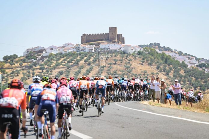 peleton vuelta 2024