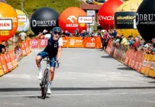 Il Piccolo Lombardia 2024: Brieuc Rolland o błysk szprychy przed Federico Savino