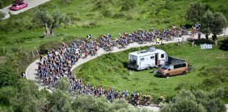 Media: Giro d’Italia 2027 może wystartować w Australii