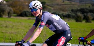 Juri Hollmann przeszedł 2 operacje po paskudnym wypadku z Giro d’Italia 2025