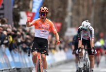 Media: Aleksandr Vlasov wróci do Astany? Andrew August w Pinarello Q36.5?