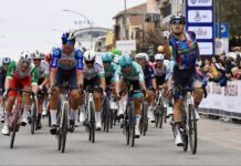 Giro di Sardegna 2026: Dušan Rajović minimalnie lepszy od Davide Donatiego