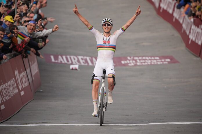 pogacar strade bianche 2025