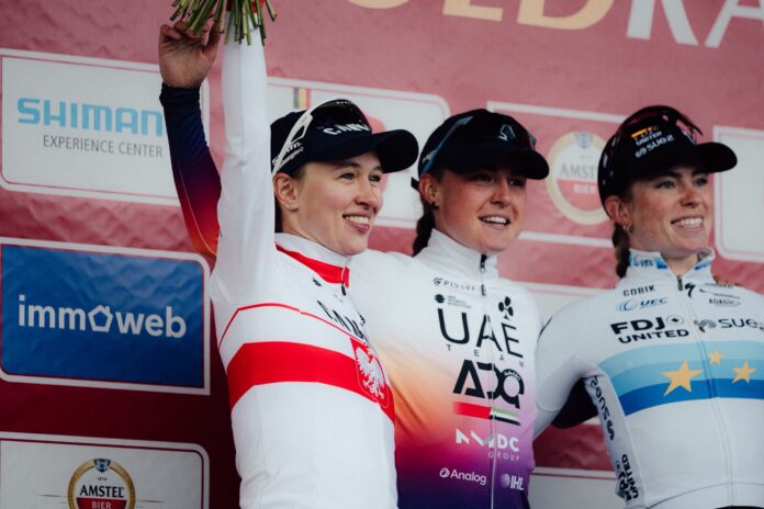 Katarzyna Niewiadoma, Paula Blasi