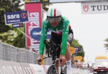 Giro d’Italia 2026: Filippo Ganna dominuje, Afonso Eulálio nadal liderem