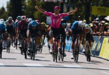 Tour de l’Ain 2026: Noah Hobbs wygrywa na otwarcie, aktywny Patryk Goszczurny