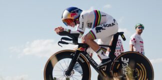 Remco Evenepoel testował rower czasowy na torze F1